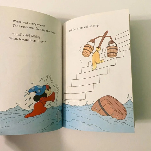 Vintage 1973 The Sorcerers Apprentice Disney World of  Reading Book HC - Picture 12 of 16